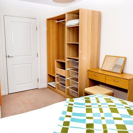 Waterfront- London Greenwich O2 Arena 2 Bed Flat מראה חיצוני תמונה