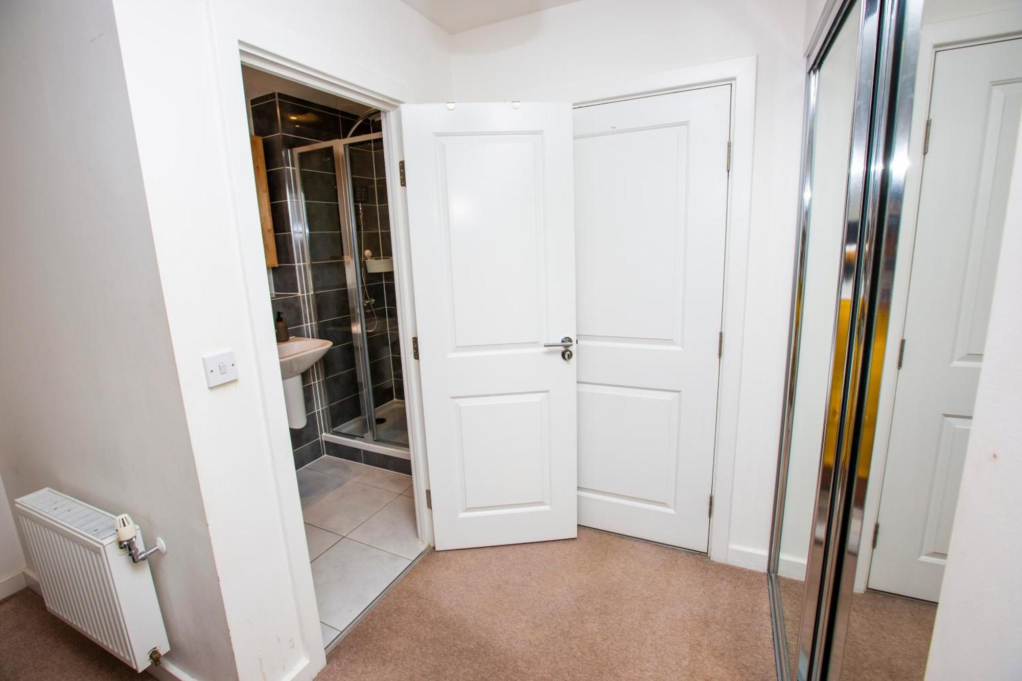 Waterfront- London Greenwich O2 Arena 2 Bed Flat מראה חיצוני תמונה